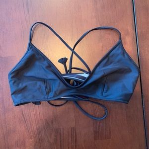lulu lemon bikini top, reversible.